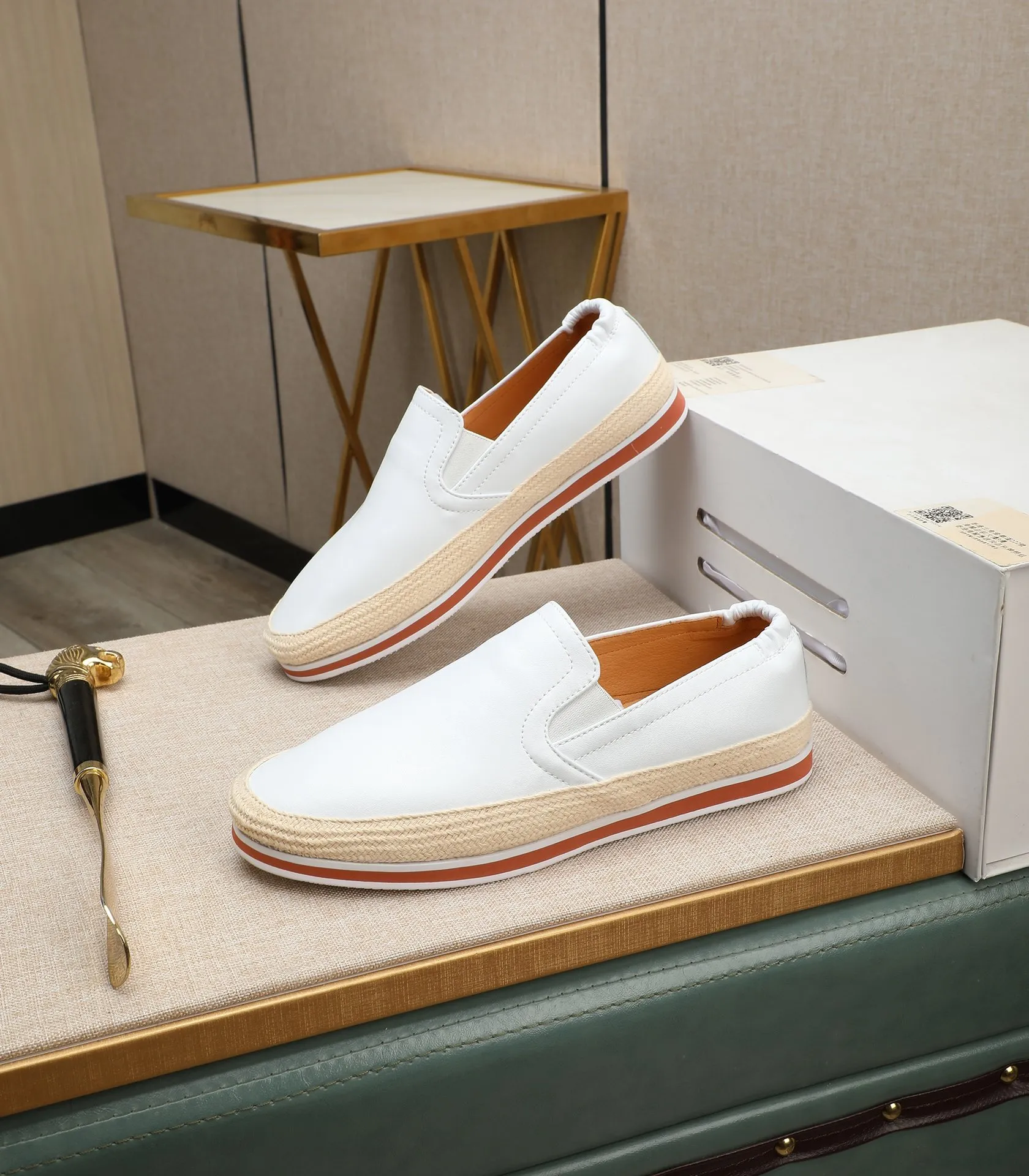 Men's men's shoes💰440🌹🌹[PRADA—Prada] 2024 latest model🙈original replica! 👟👟👟The uppers are made of top-notch workmanship from Italy🇮🇹Imported calfskin❗️Genuine leather lining@Suitable for travel, the original version has an enlarged engraved sole, making it suitable for all kinds of travel, showing low-key luxury. Let quality speak for itself. Color: Size: 38-44